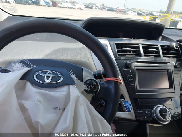 2014 Toyota Prius V მანქანა იყიდება აუქციონზე, vin: JTDZN3EU1E3326000, აუქციონის ნომერი: 20235356