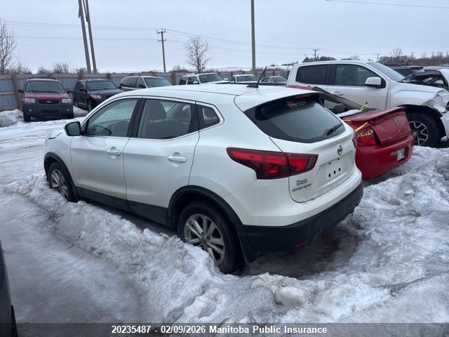 JN1BJ1CR3KW335925 Nissan Qashqai S