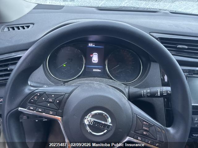 JN1BJ1CR3KW335925 Nissan Qashqai S