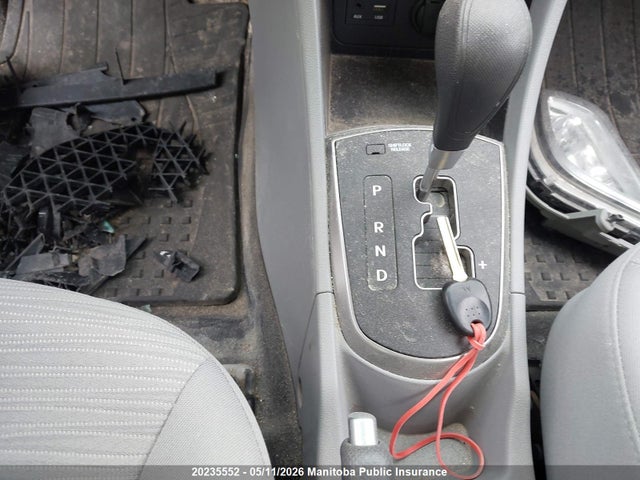 2017 Hyundai Accent Se მანქანა იყიდება აუქციონზე, vin: KMHCT4AE2HU302363, აუქციონის ნომერი: 20235552