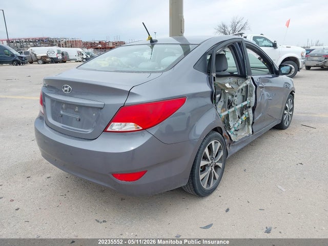 2017 Hyundai Accent Se მანქანა იყიდება აუქციონზე, vin: KMHCT4AE2HU302363, აუქციონის ნომერი: 20235552