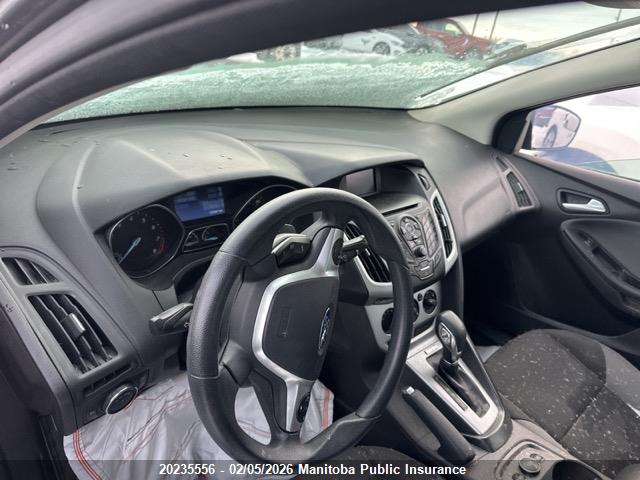 1FADP3K25EL315370 Ford FOCUS SE