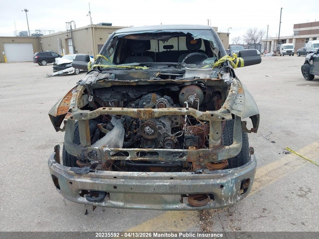 1C6RR7GT8HS562421 Dodge Ram 1500 Slt Quad Cab