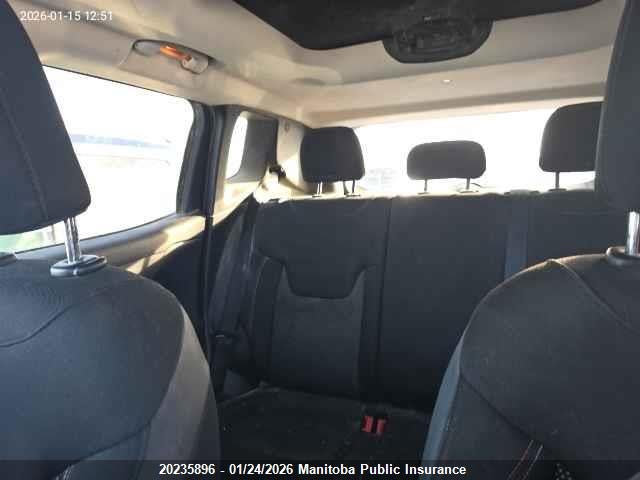 Jeep Renegade North 2016 ZACCJBBT5GPE30706 Image 8