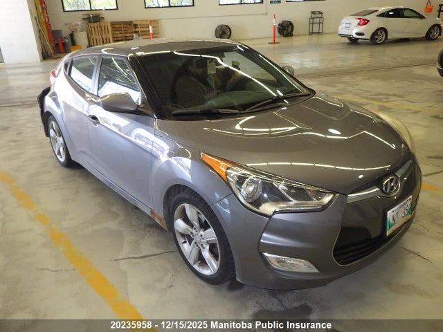 Продаж на аукціоні авто 2013 Hyundai Veloster, vin: KMHTC6AD4DU092040, номер лоту: 20235958