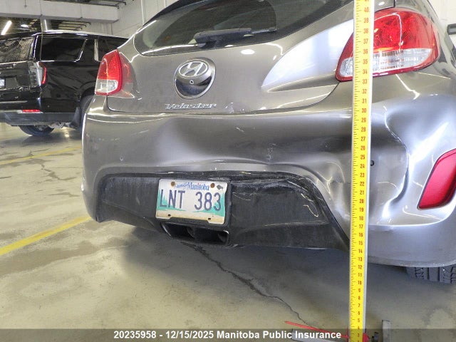Продаж на аукціоні авто 2013 Hyundai Veloster, vin: KMHTC6AD4DU092040, номер лоту: 20235958