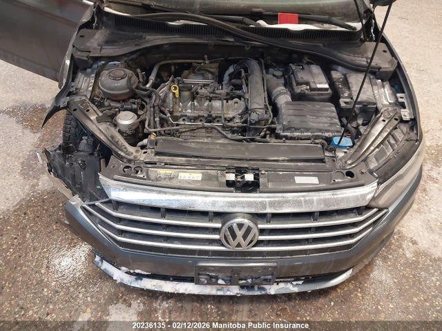 3VWC57BU2KM018956 Volkswagen Jetta 1.4 Tsi