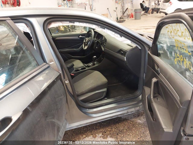 3VWC57BU2KM018956 Volkswagen Jetta 1.4 Tsi