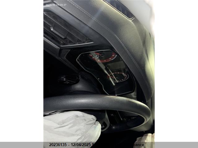 3VWC57BU2KM018956 Volkswagen Jetta 1.4 Tsi