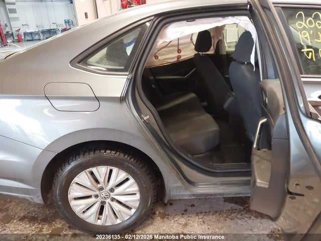 3VWC57BU2KM018956 Volkswagen Jetta 1.4 Tsi