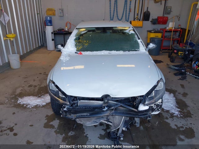 3VWW57AU0KM019117 Volkswagen Golf