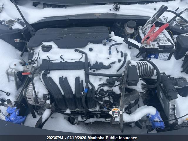 KMHLM4AG1MU130951 Hyundai Elantra Preferred Preferred