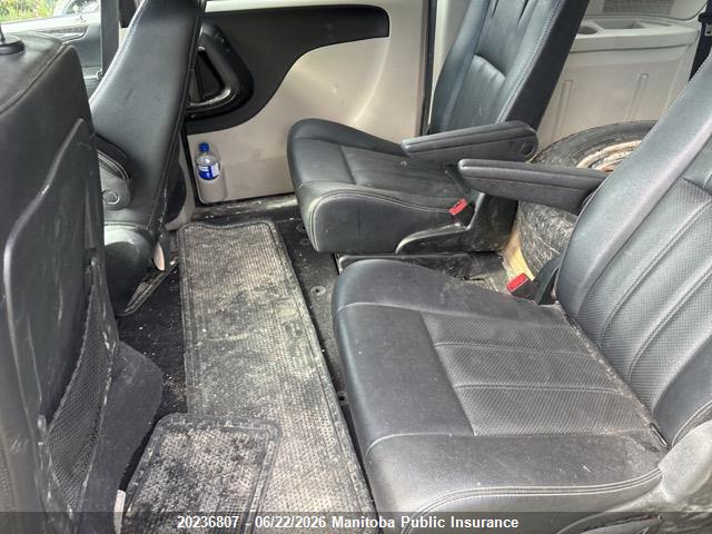 Dodge Grand Caravan Crew 2018 2C4RDGDG8JR242845 Image 8