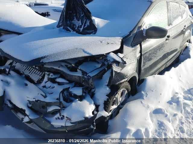1FMCU0GD8HUA00516 Ford ESCAPE SE
