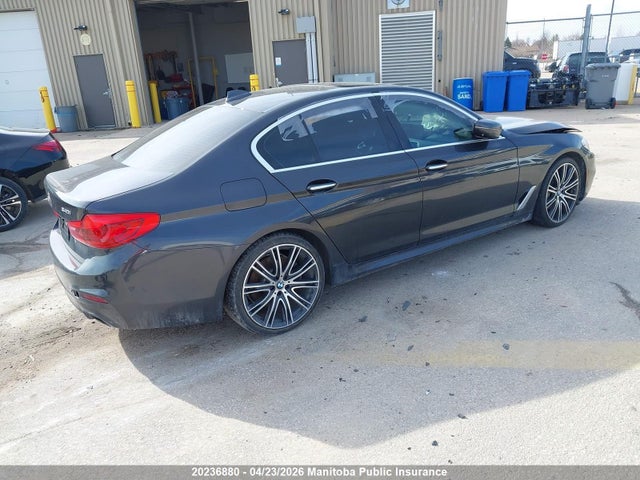 WBAJE7C30HG887944 BMW 540i Xdrive