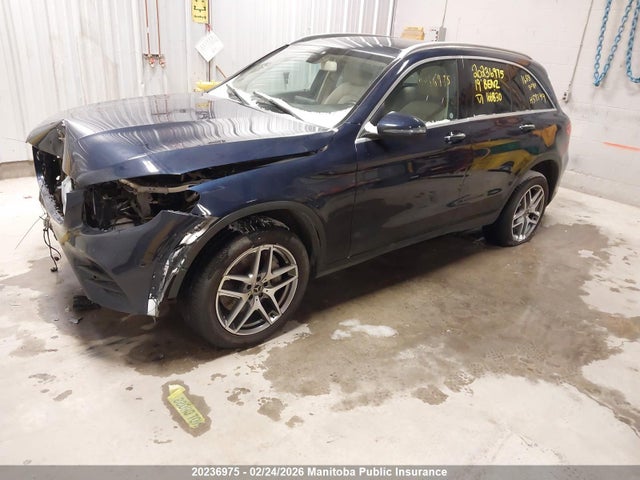 Mercedes Benz Glc300 2019 WDC0G4KB0KV166830 Image 2