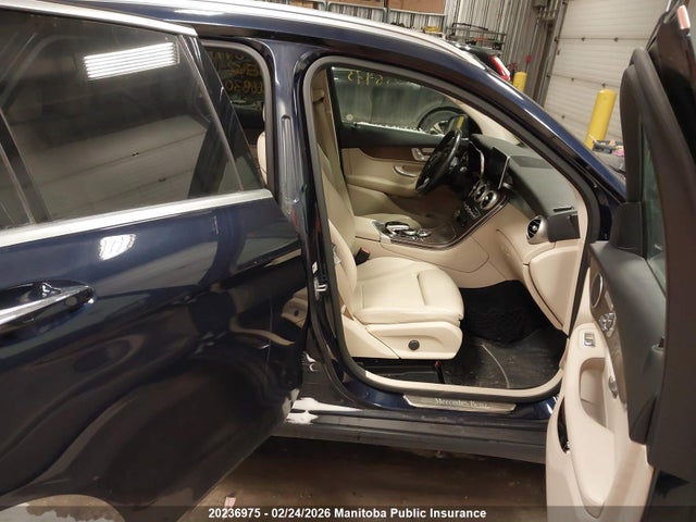 Mercedes Benz Glc300 2019 WDC0G4KB0KV166830 Image 5