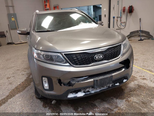 KIA SORENTO LX 2014 5XYKTCA66EG478817 Image 6