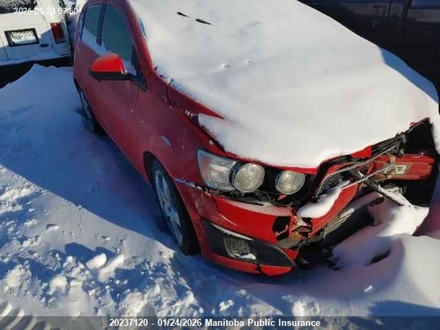 1G1JC6SBXF4108553 Chevrolet SONIC LT
