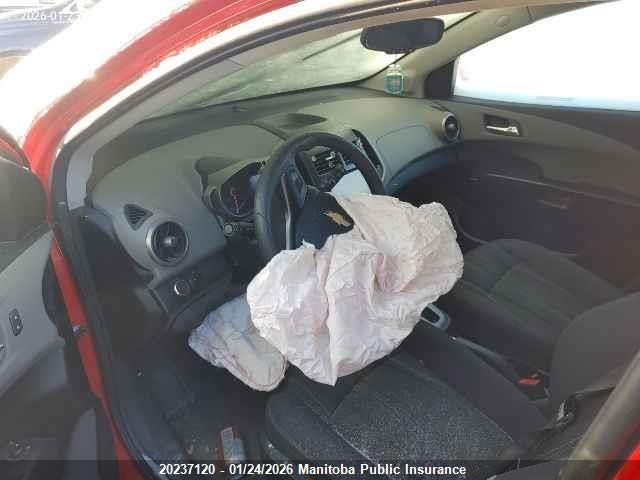 1G1JC6SBXF4108553 Chevrolet SONIC LT