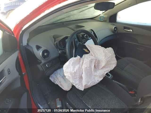 1G1JC6SBXF4108553 Chevrolet SONIC LT