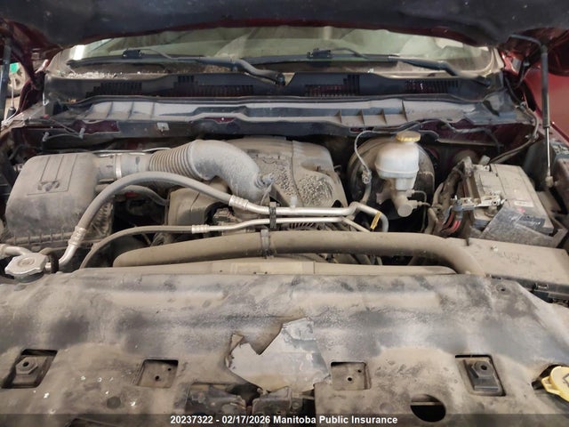 1C6RR7UT3JS166990 Dodge Ram 1500 Sport Crew Cab