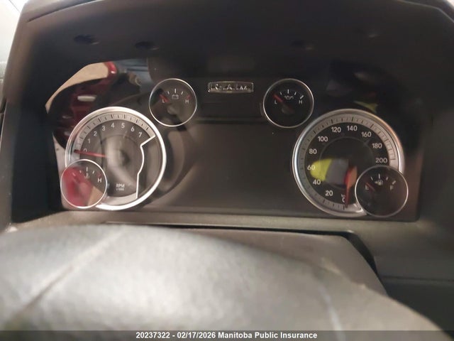 1C6RR7UT3JS166990 Dodge Ram 1500 Sport Crew Cab