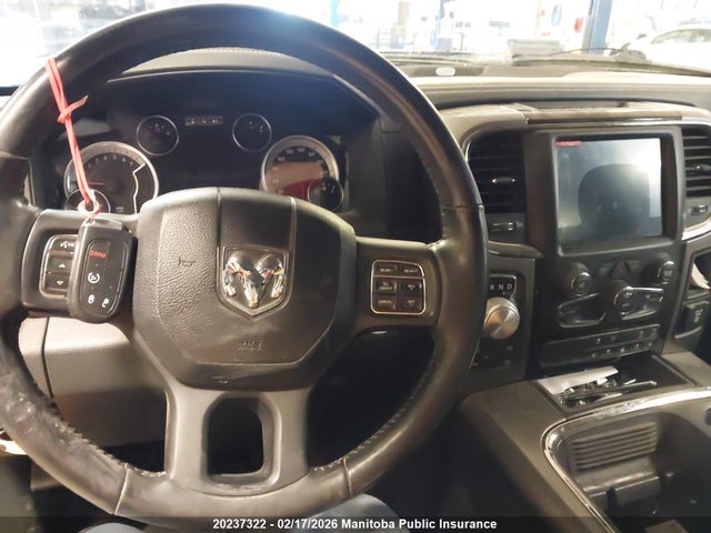 1C6RR7UT3JS166990 Dodge Ram 1500 Sport Crew Cab