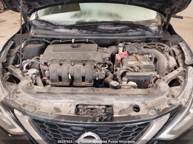 3N1AB7AP2JY217109 Nissan Sentra 1.8 Sv