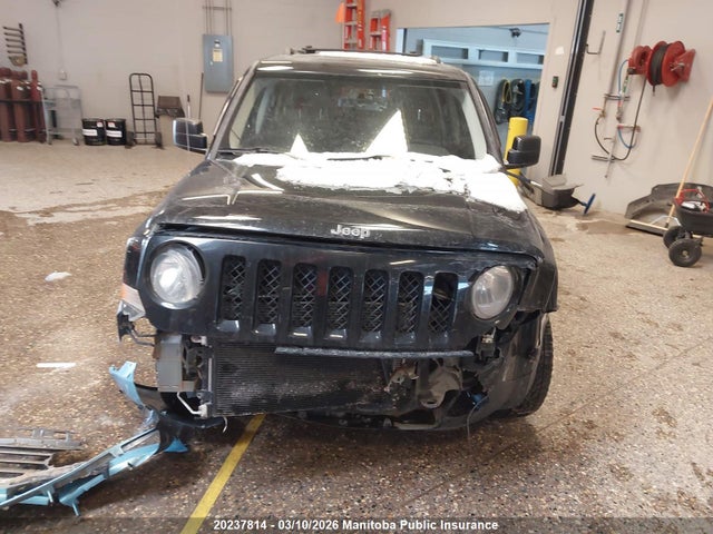 Продажа на аукционе авто 2016 Jeep Patriot High Altitude, vin: 1C4NJRAB3GD580323, номер лота: 20237814