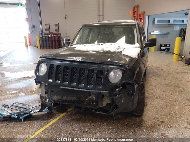 Продажа на аукционе авто 2016 Jeep Patriot High Altitude, vin: 1C4NJRAB3GD580323, номер лота: 20237814