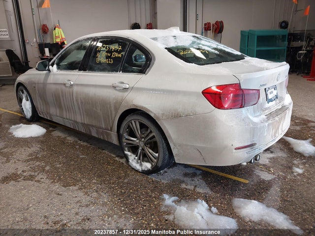 2016 Bmw 328i Xdrive მანქანა იყიდება აუქციონზე, vin: WBA8E3C54GK501823, აუქციონის ნომერი: 20237857