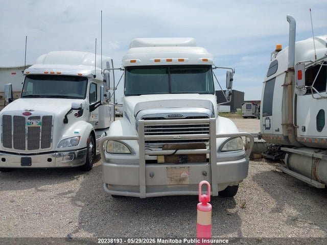20238193 :رقم المزاد ، 1FUJA6CVX4LN00157 vin ، 2004 Freightliner Other مزاد بيع