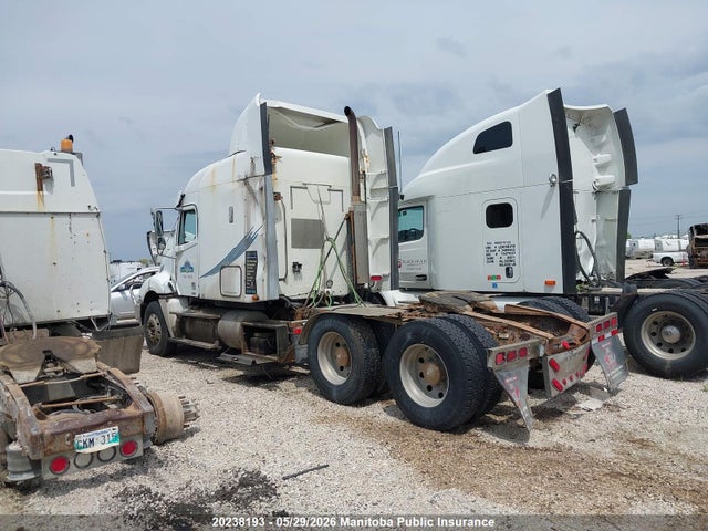 20238193 :رقم المزاد ، 1FUJA6CVX4LN00157 vin ، 2004 Freightliner Other مزاد بيع