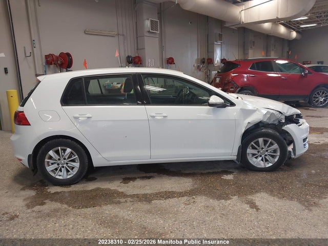 3VW217AU1GM041127 Volkswagen Golf 1.8 Tsi