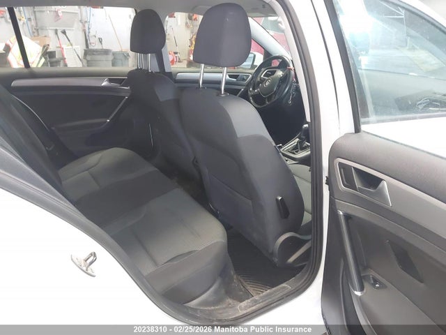 3VW217AU1GM041127 Volkswagen Golf 1.8 Tsi