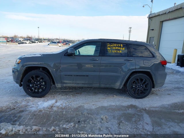 1C4RJFAG7NC139728 Jeep Grand Cherokee Laredo