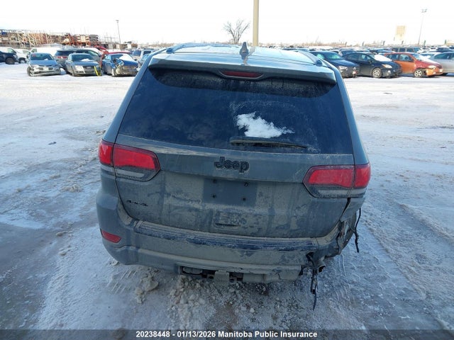 1C4RJFAG7NC139728 Jeep Grand Cherokee Laredo