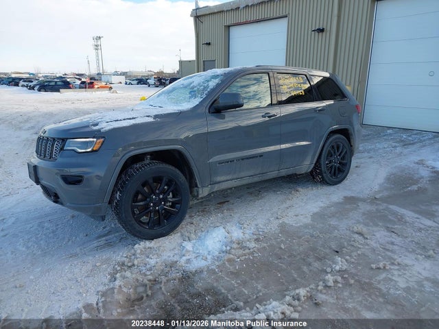 1C4RJFAG7NC139728 Jeep Grand Cherokee Laredo