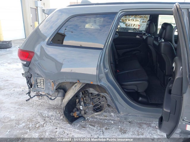 1C4RJFAG7NC139728 Jeep Grand Cherokee Laredo