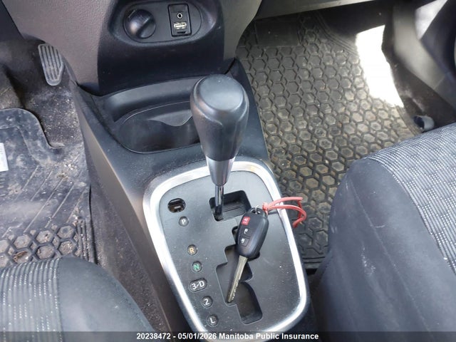 2015 Toyota Yaris Le მანქანა იყიდება აუქციონზე, vin: VNKKTUD3XFA018012, აუქციონის ნომერი: 20238472