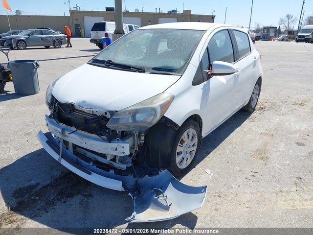 2015 Toyota Yaris Le მანქანა იყიდება აუქციონზე, vin: VNKKTUD3XFA018012, აუქციონის ნომერი: 20238472