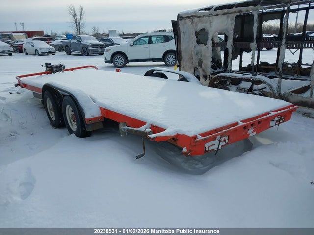 16VEX202XG2077640 Triumph Car Hauler