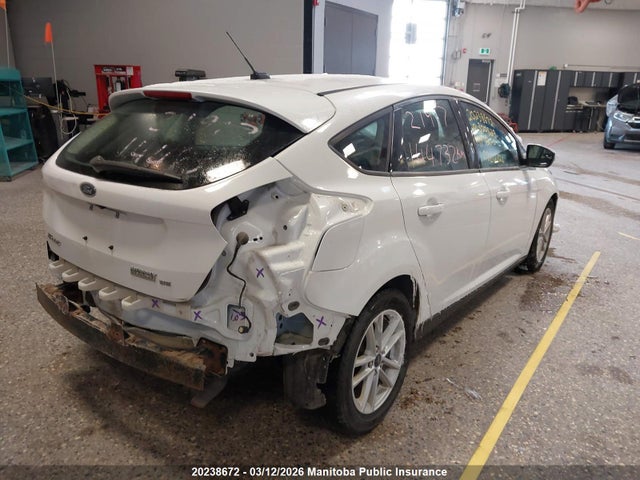 1FADP3K22HL300829 Ford FOCUS SE