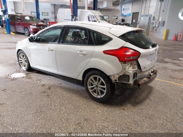 1FADP3K22HL300829 Ford FOCUS SE