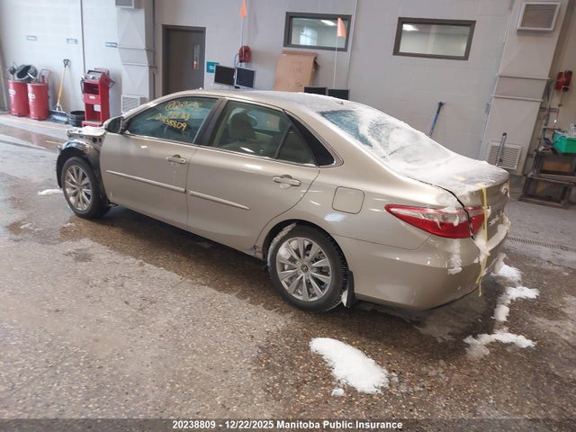 4T1BD1FK6HU209738 Toyota Camry Xle Hybrid