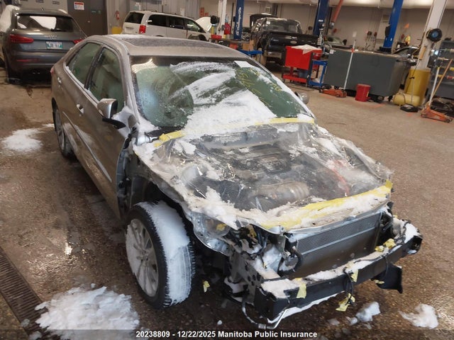 4T1BD1FK6HU209738 Toyota Camry Xle Hybrid