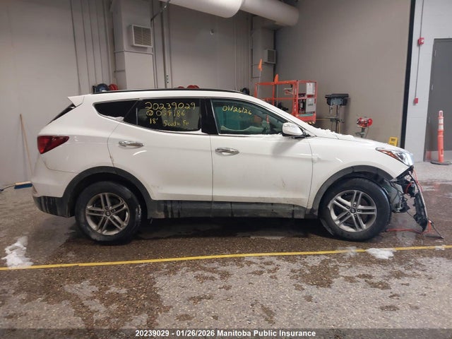 5NMZUDLB9JH054186 Hyundai SANTA FE SPORT