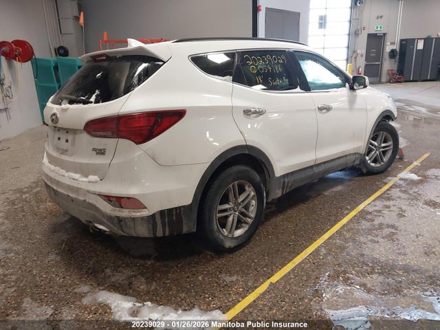 5NMZUDLB9JH054186 Hyundai SANTA FE SPORT