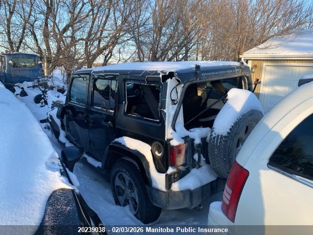 1C4BJWEG8JL898734 Jeep Wrangler Unlimited Sahara